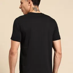 United Colors of Benetton Typography Printed T-shirt image 3