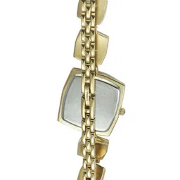 Timex Women Brass Printed Dial & Straps Analogue Watch TWEL16104 image 4