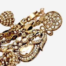 BFC - BUY FOR CHANGE Geometric Drop Earrings image 5