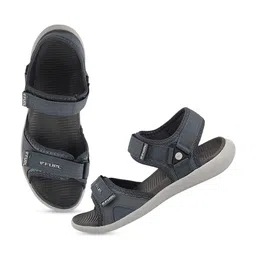 FUEL Men Textured Sandal image 4