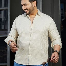 Instafab Plus Men Comfort Opaque Checked Casual Shirt-image-62