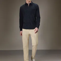 Banana Club Men Textured Printed Spread Collar Casual Shirt image 5