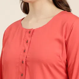 SHOWOFFFF Women Pastels Kurta image 2