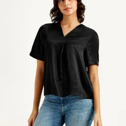 levi's Women's Solid Black V-Neck Top image 1
