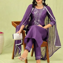 VredeVogel Women Floral Yoke Design Regular Thread Work Kurta with Trousers & With Dupatta-image-22