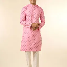 Diwas by Manyavar Men Geometric Printed Mandarin Collar Cotton Kurta image 3