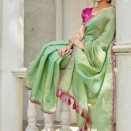 Lookmark Woven Design Silk Blend Saree image 2
