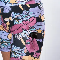 UMILDO Printed Round Neck Sleeveless Crop Top With Shorts image 3