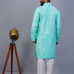 stoneheart Men Solid Cotton Blend Straight Kurta image 2