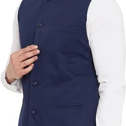 hypernation Solid Men Waistcoat image 3
