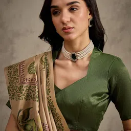 all about you Floral Printed Banarasi Saree With Unstitched Blouse image 4