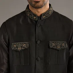 KALKI Fashion Men Ethnic Motifs Embroidered Regular Thread Work Kurta with Trousers image 3