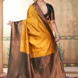 KALINI Woven Design Silk Blend Kanjeevaram Saree image 2