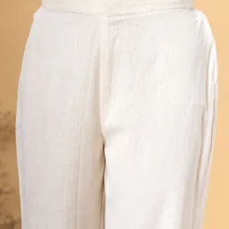 Readiprint Floral Printed V-Neck A-Line Kurta With Trousers image 2