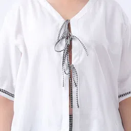 Qurvii Women Gingham Checked Plus Size Lounge Shorts image 4