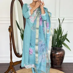 Piludi Women Floral Embroidered Regular Kurta with Trousers & Dupatta-picture-28
