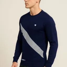 Body Mechanics Men Colourblocked T-shirt image 4