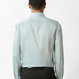 Van Heusen Spread Collar Pure Cotton Formal Shirt image 3
