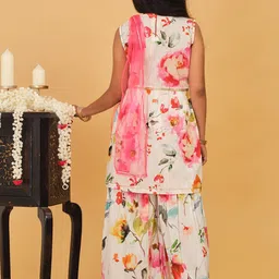 YK X Trampoline Girls Floral Printed Regular Pure Cotton Kurta with Sharara & With Dupatta image 2