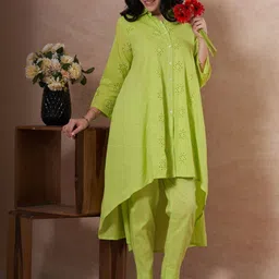 FASHOR Embroidered Shirt Collar Kurta With Trousers Co-Ords-picture-22