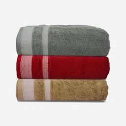 Myntra Elegant Homes Red & Grey 3 Piece Cotton 400 GSM Towel Set image 4