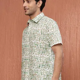 Fabindia Men Spread Collar Floral Printed Cotton Casual Shirt image 3