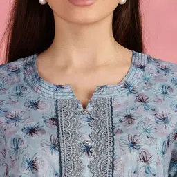 9shines Label Printed Maxi Nightdress image 5