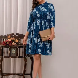 PINK VYBE Floral Printed Puff Sleeves Knee Length Fit & Flare Dress image 4