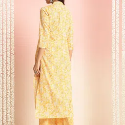 DIVASTRI Women Floral Printed Regular Kurta with Palazzos image 4