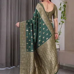 RUNAYA NX Women Woven Design Zari Banarasi Saree image 4