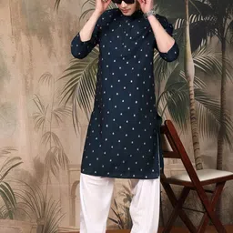 Sangria Men Blue Embroidered Kurta image 2