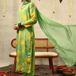 Ishin Floral Printed V-Neck Mirror Work Straight Kurta With Trousers & Dupatta image 3