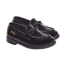 MUKUNDU Boys PU Loafers image 3