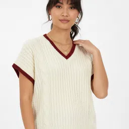 glitchez V-Neck Cable Knit Self Design Pullover with Scarf image 5