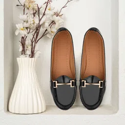 footoxx Loafers For Women-picture-46