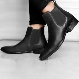 The Roadster Lifestyle Co. Men Black Square Toe Mid Top Chelsea Boots-picture-42