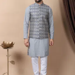 Anouk Men Embroidered Regular Thread Work Pure Cotton Kurta with Churidar image 1