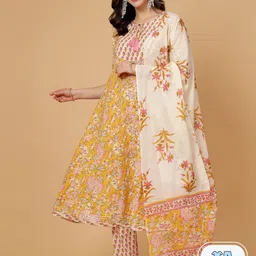 Pistaa Floral Printed Gotta Patti Pure Cotton Kurta with Trousers & Dupatta image 1