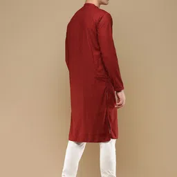here&now x sanwara Sanwara Ethnic Motifs Embroidered Mandarin Collar Chikankari Straight Kurta With Pyjama image 5