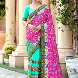 ALAGINI Kutchi Embroidery Embellished Patola Saree-picture-33