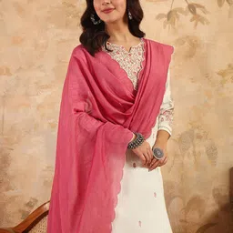 ARADHNA Women Floral Embroidered High Slit Thread Work Kurta with Churidar & With Dupatta image 3