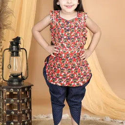 here&now x kinder kids Kinder Kids Girls Floral Printed Regular Pure Cotton Kurti With Dhoti Pants-picture-52