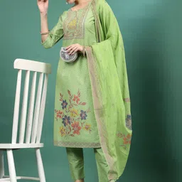 Sangria Floral Printed Straight Kurta & Trousers With Dupatta-picture-37