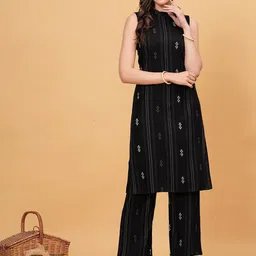 CHIRAAI Geometric Woven Design Mandarin Collar Straight Kurta with Palazzos-picture-42