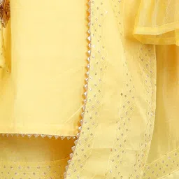 here&now x kinder kids Kinder Kids Girls Geometric Embroidered Pure Cotton Kurti With Sharara & Dupatta image 3