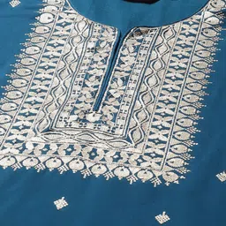 Biba Ethnic Motifs Embroidered Sequinned Detailed Straight Kurta & Trousers with Dupatta image 4