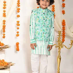 LIL PITAARA Boys Floral Printed Regular Pure Cotton Kurta With Pyjamas & Nehru Jacket image 4