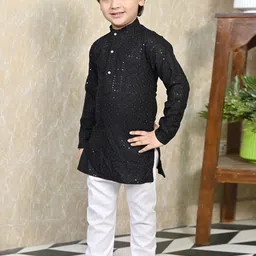 BT DEZINES Boys Ethnic Motifs Embroidered Sequinned Chikankari Kurta with Pyjamas image 2