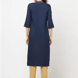 AURELIA Ethnic Motifs Printed Mandarin Collar Sequinned Kurta with Trousers image 3