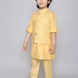 Ministitch Boys Regular Mandarin Collar Thread Work Kurta with Trousers image 3
